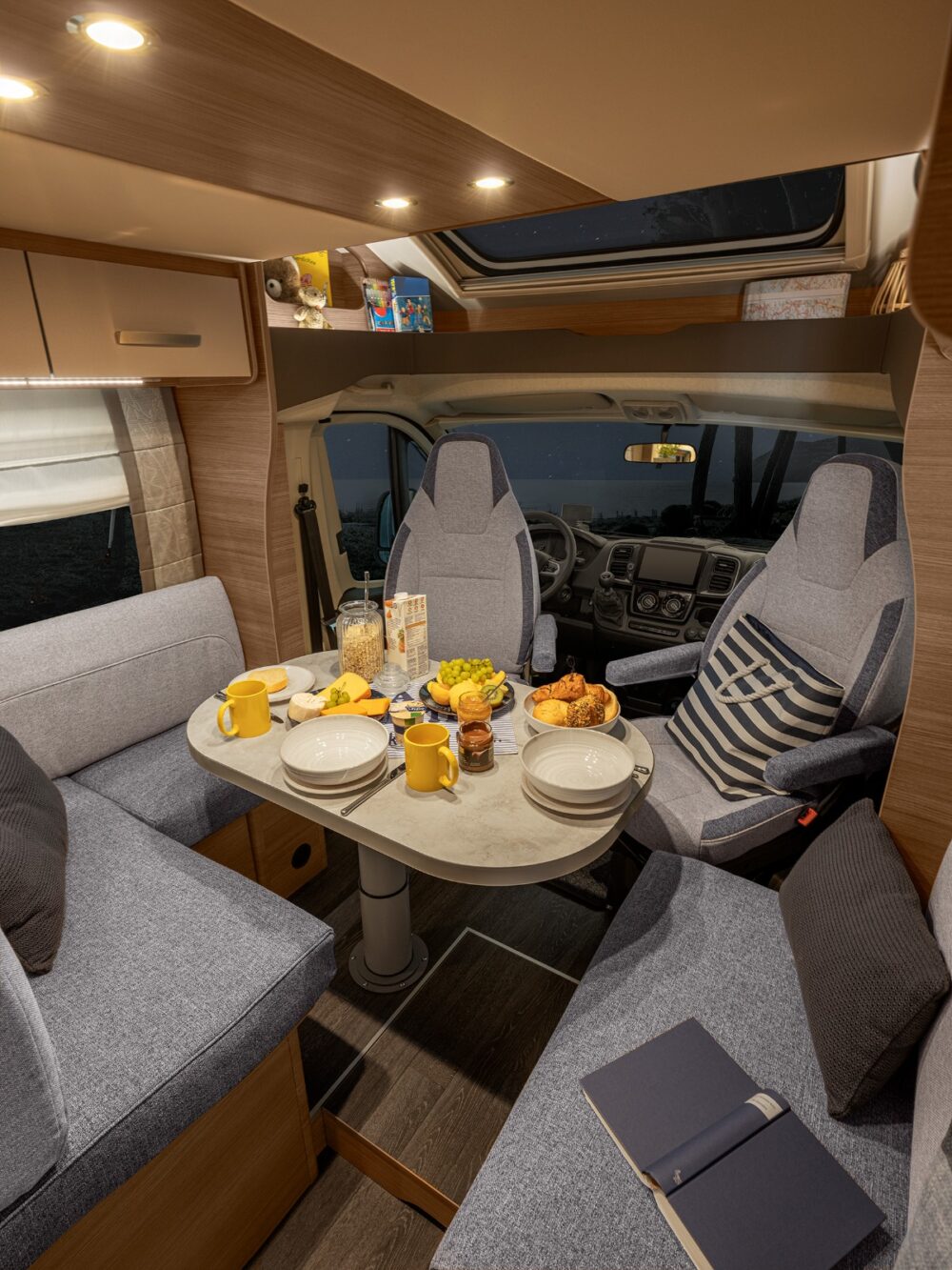 KNAUS L!VE WAVE 650 MEG (2026) PLATINUM SELECTION
